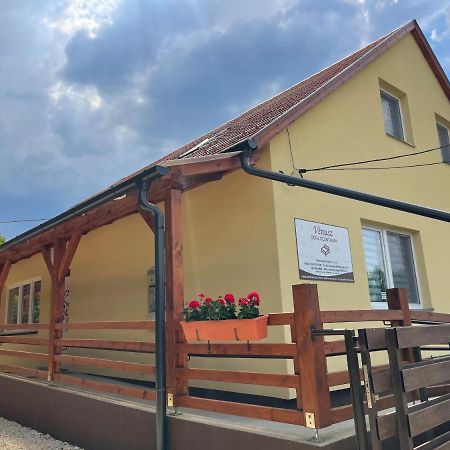 Vénusz Üdülőcentrum Tiszacsege Extérieur photo